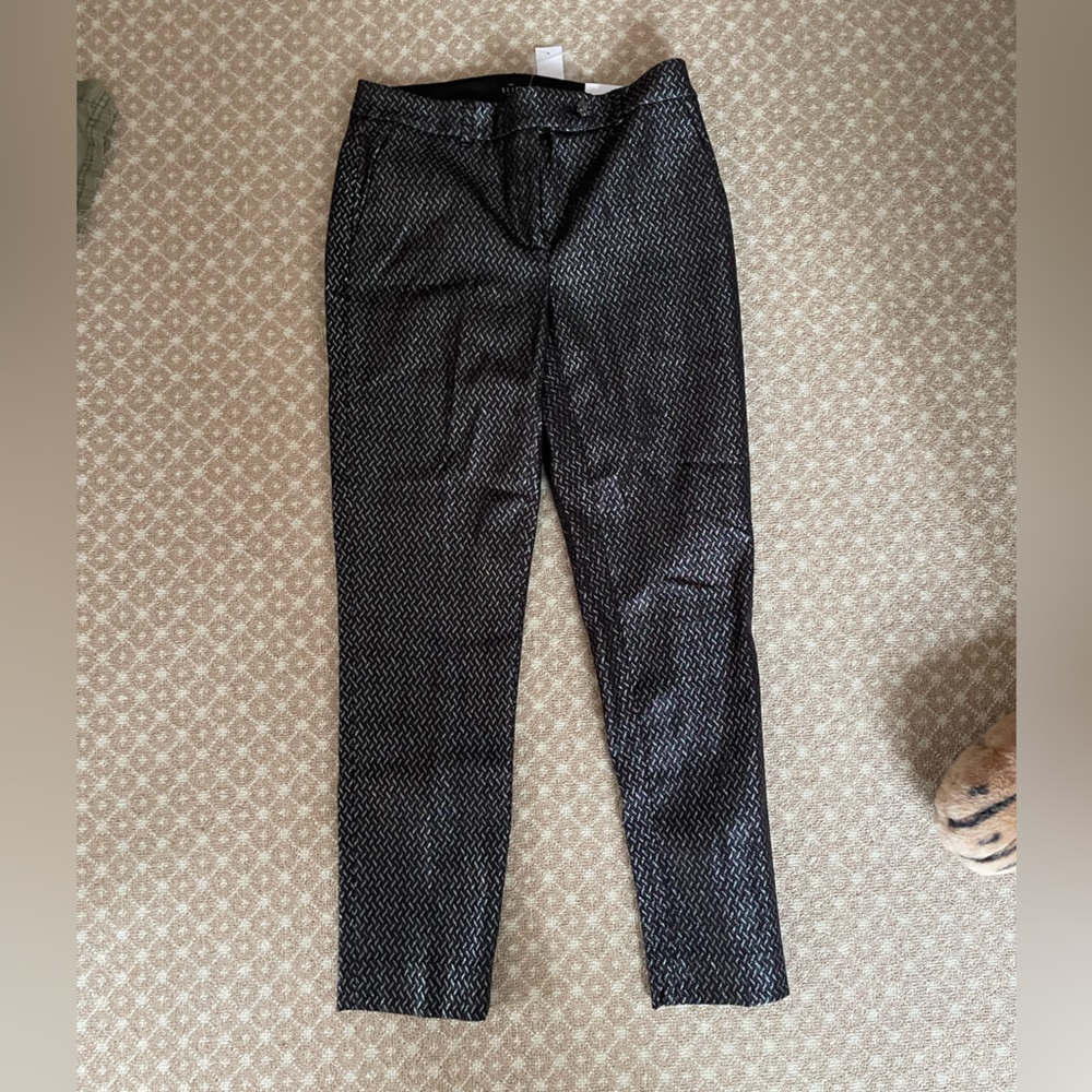 NWT White House black market slim ankle metallic pant